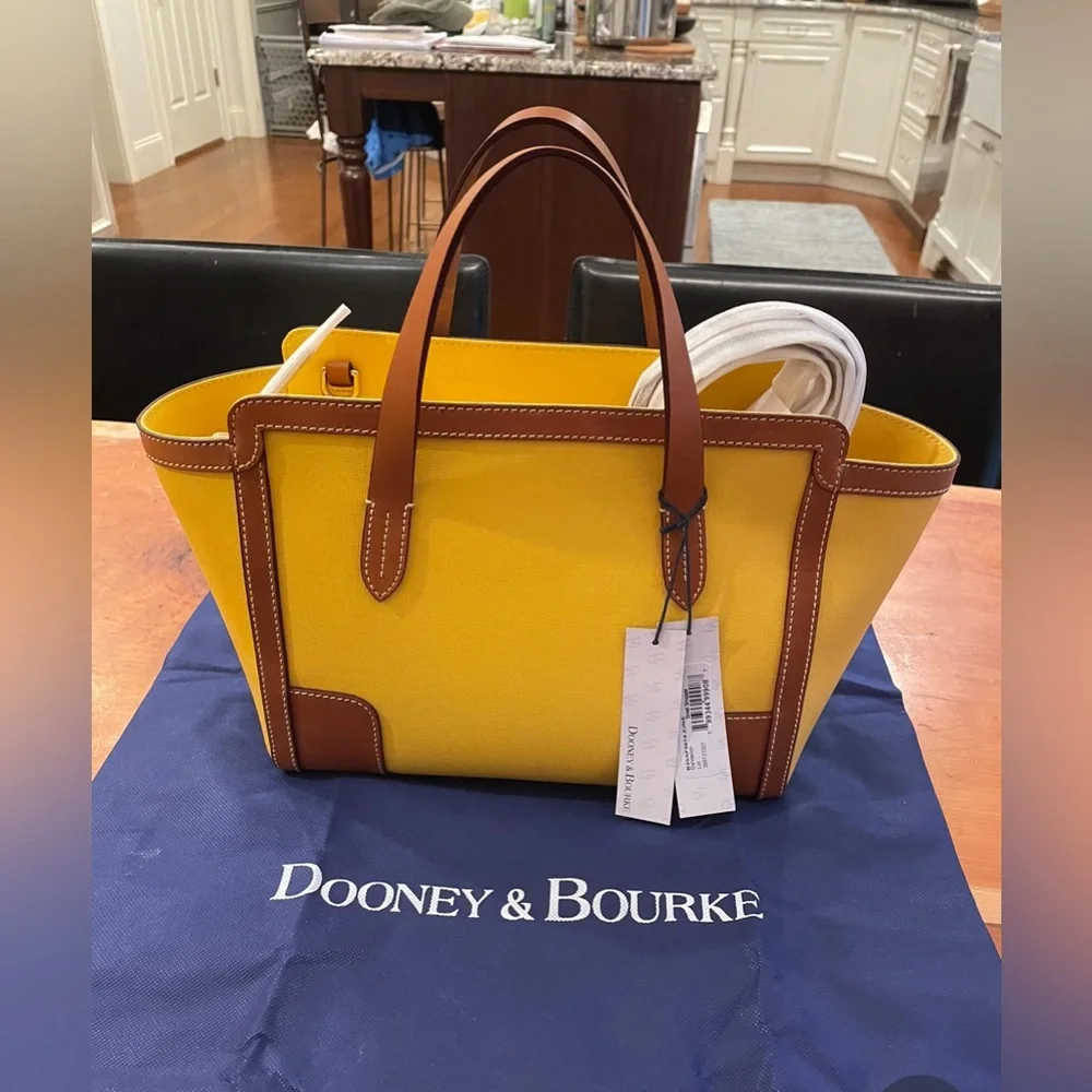 DOONEY & BOURKE 🆕 Pebble Grain Small Shopper Tote in Gorg Dandelion, rare color🔥 - Picture 3 of 5